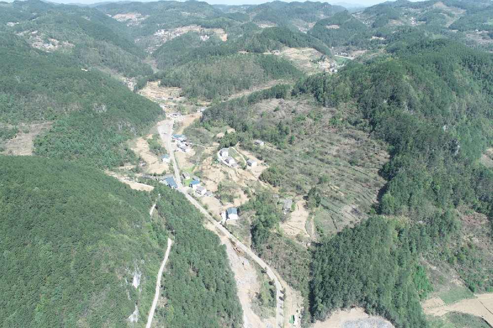 路愈寬，景愈明，可待漫慢行——朝天區(qū)曾家鎮(zhèn)（曾家場鎮(zhèn)至榮樂養(yǎng)生谷）段道路改建工程建設(shè)側(cè)記
